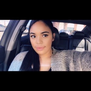 Meet your Posher, Lisa